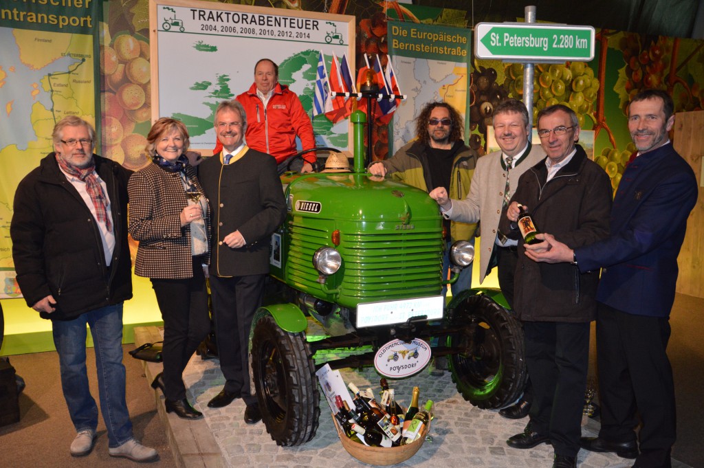 Vino Versum Poysdorf PR Bild Traktorreise