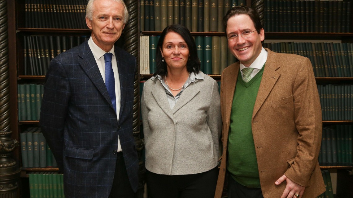 Pressefoto ÖGIA Prof. Dr. Ihor Huk, Prof. Dr. Andrea Willfort-Ehringer, Prof. Dr. Gerit-Holger Schernthaner © Apa Fotoservice/Tanzer