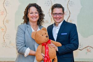 Michaela Altendorfer, Präsidentin von Herzkinder Österreich, mit dem neuen Herzkinder-Botschafter Martin Siebermair © Harald Dostal