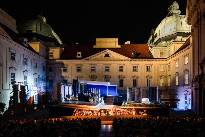 Presse_Kaiserhof_operklosterneuburg_2_© RolandFerrigato